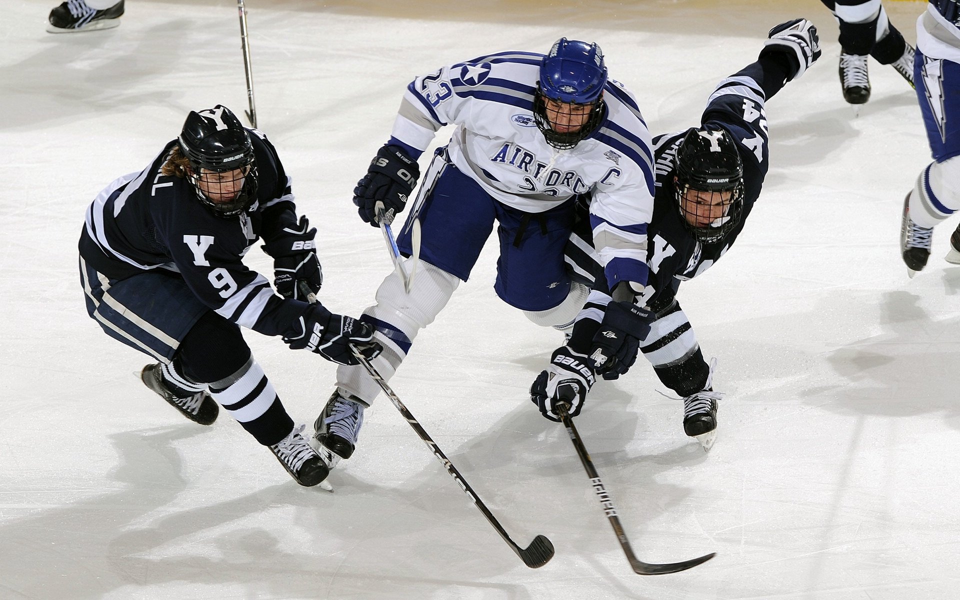 血统觉醒!加纳裔萨卡硬撼女神,高能输出诠释另一种征服