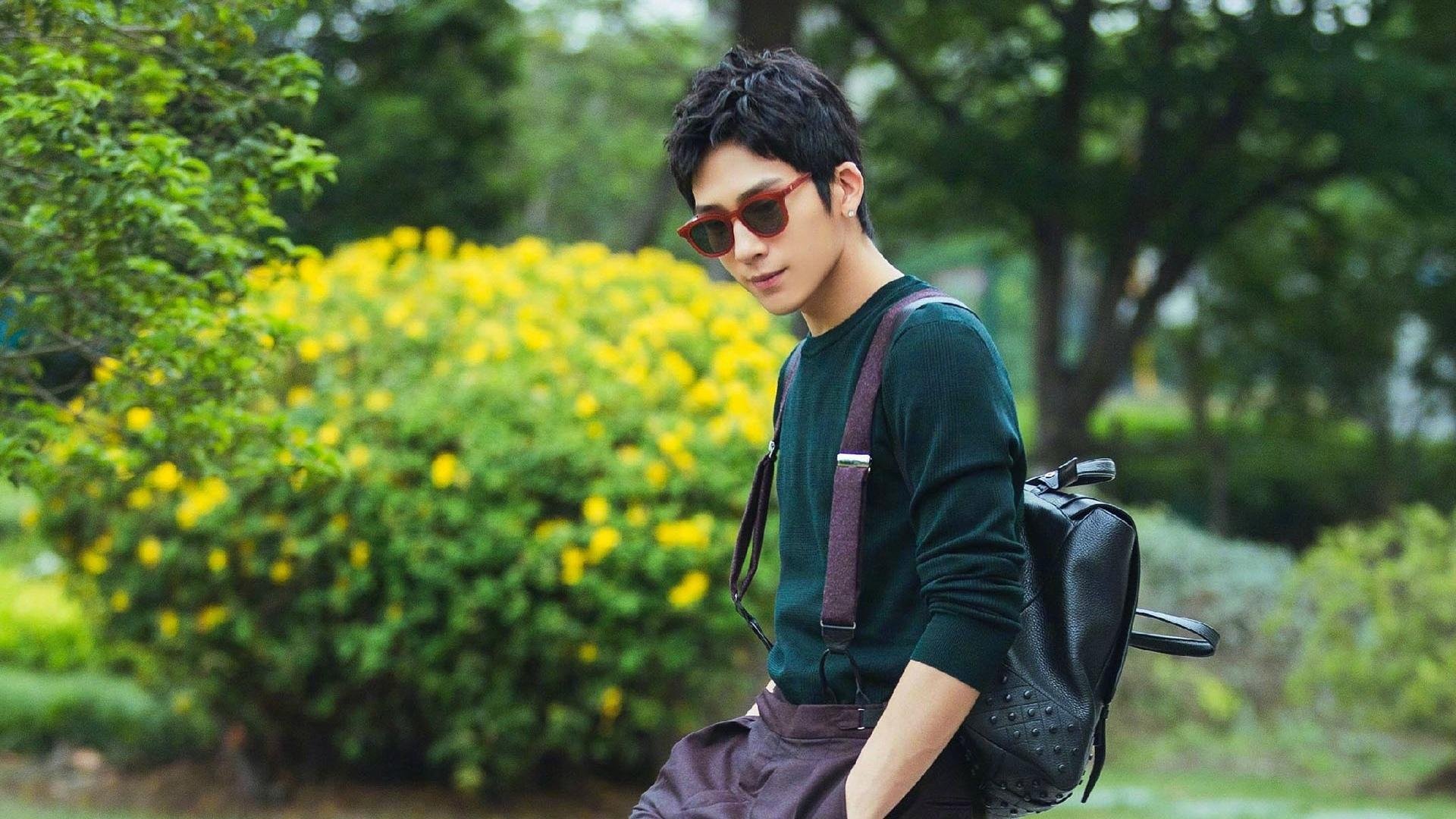 金融封锁与绿茵破局，当美国资本冻结国际米兰，格列兹曼在英超点燃逆袭之火