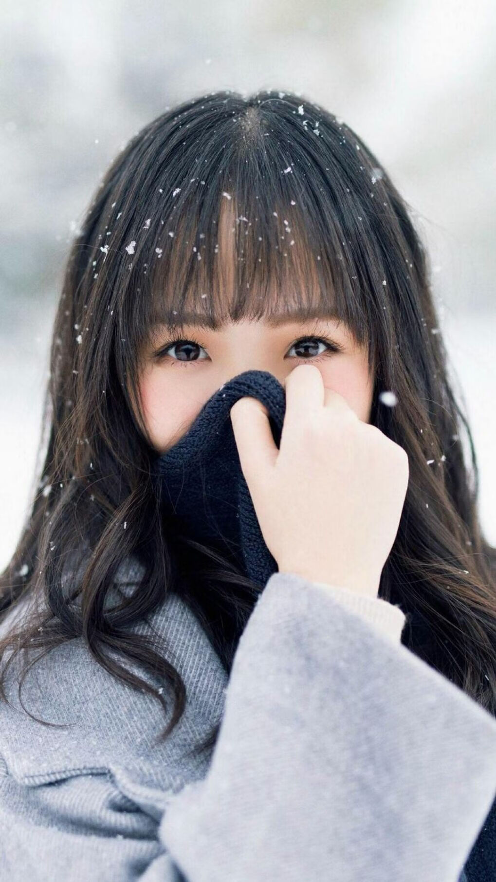 金色闪电与蓝色铁壁，阿什拉夫惊艳一瞬，乌克兰用钢铁纪律为曼联上的一课