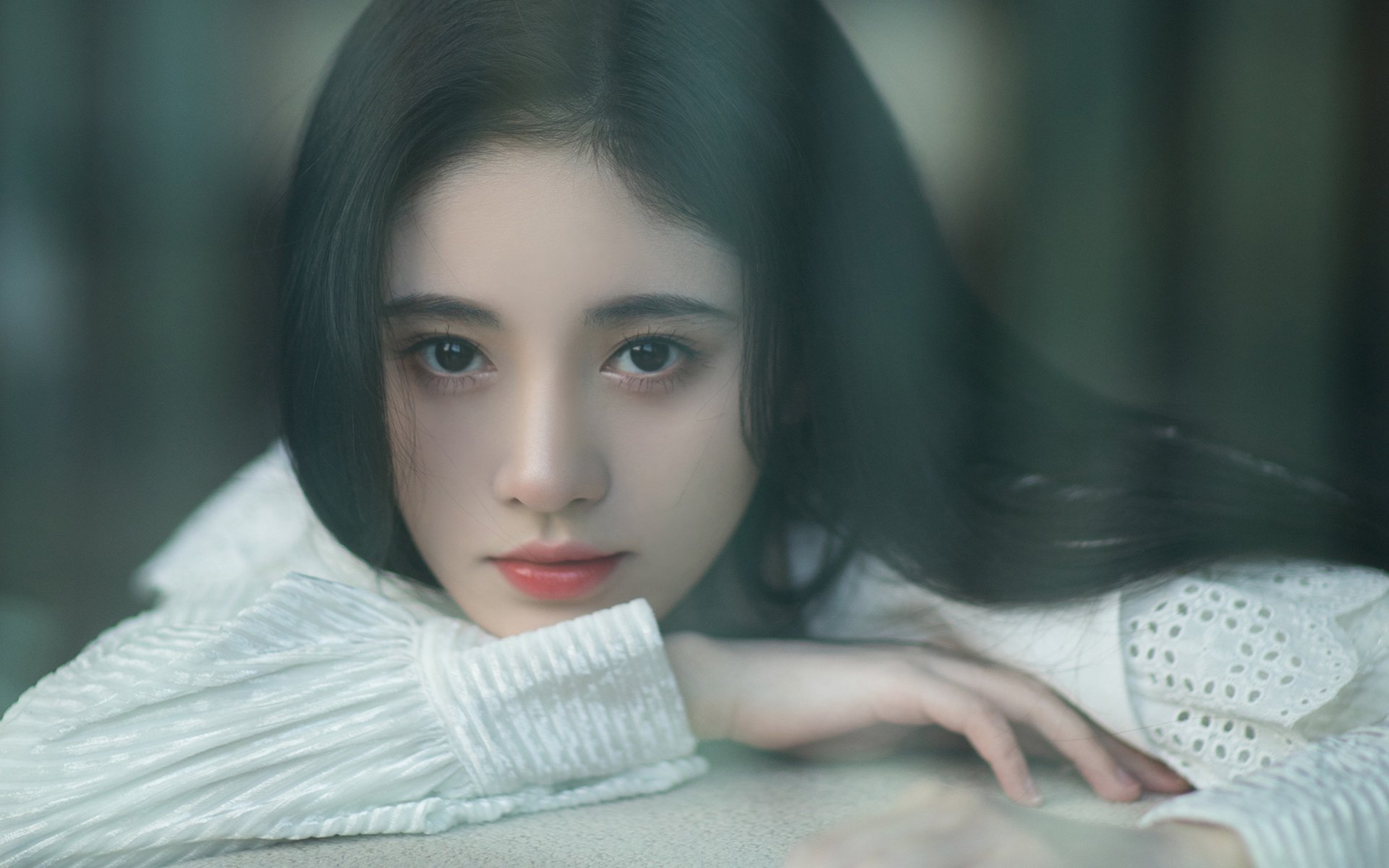 哈利伯顿焦点战展王者风范，掘金硬仗破篮网显卫冕实力